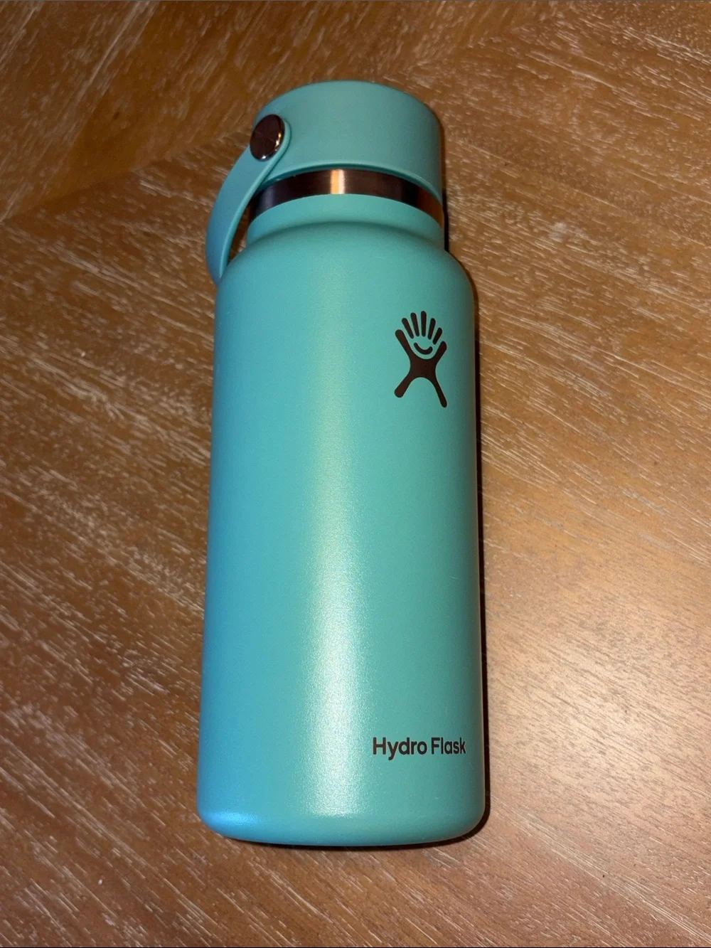 Hydro Flask Teal 32 oz Travel Bottle
